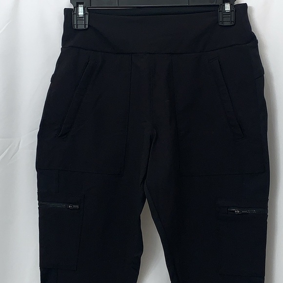 Women’s Athleta Black Leggings Size 6 EUC - Picture 3 of 7